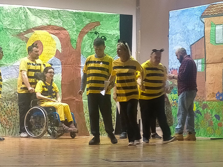 Spettacolo teatrale IL MISTERO DEI FIORI SCOMPARSI