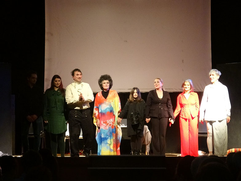 Il Teatro di “7 RADICI” aiuta ANAFIM
